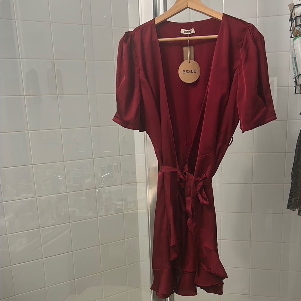 Essue Deep Red Satin Dress